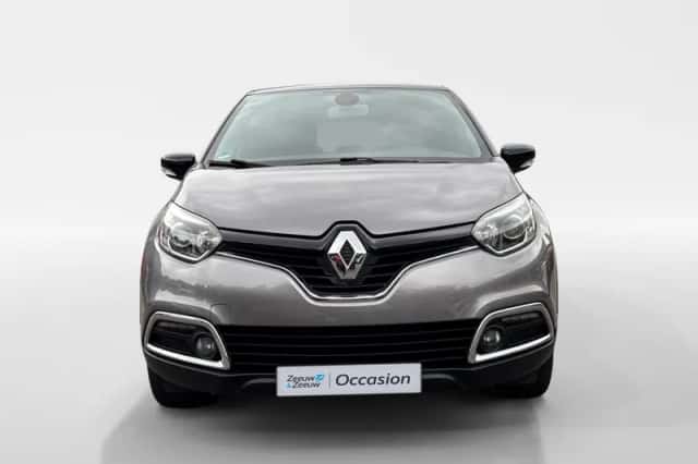 Renault Captur (2014) thumbnail 2