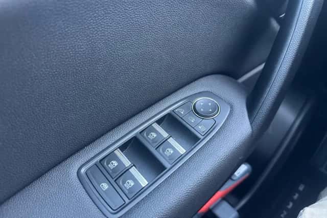 Mitsubishi Grandis (2025) thumbnail 26