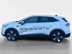 Mitsubishi Grandis (2025) thumbnail 4