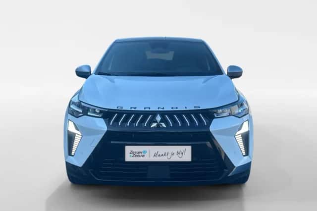 Mitsubishi Grandis (2025) thumbnail 8