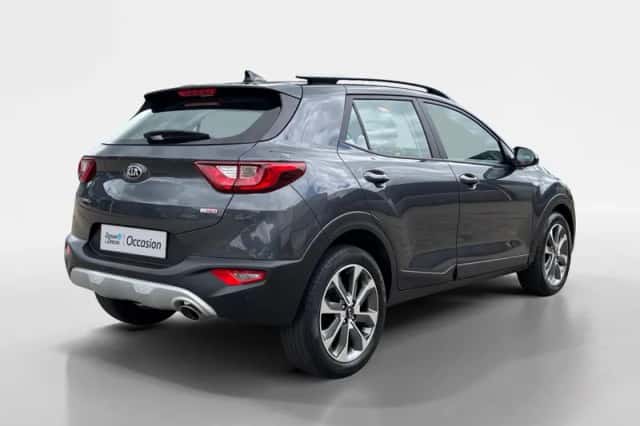 Kia Stonic (2020) thumbnail 2