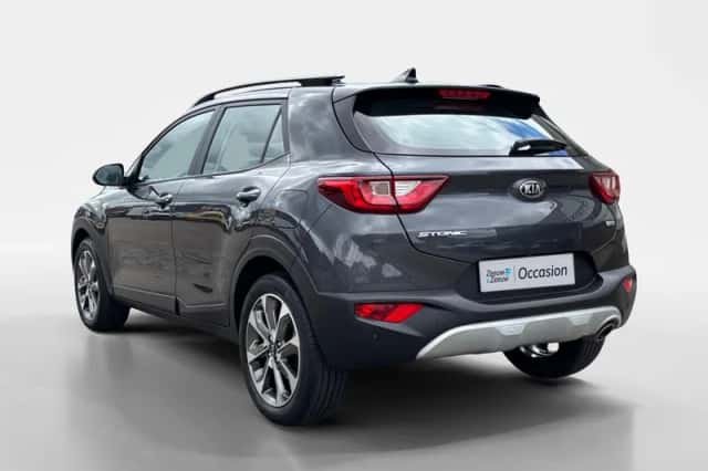 Kia Stonic (2020) thumbnail 5