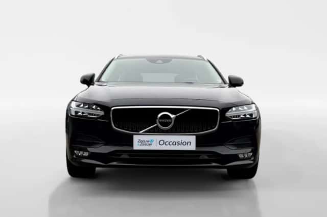 Volvo V90 (2019) thumbnail 2