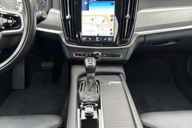Volvo V90 (2019) thumbnail 15