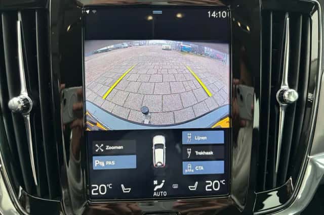 Volvo V90 (2019) thumbnail 18