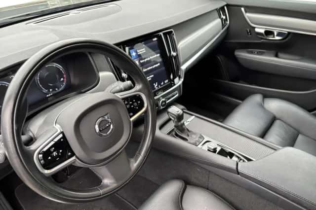 Volvo V90 (2019) thumbnail 20