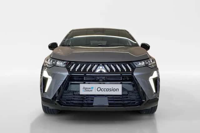 Mitsubishi Grandis (2026) thumbnail 2