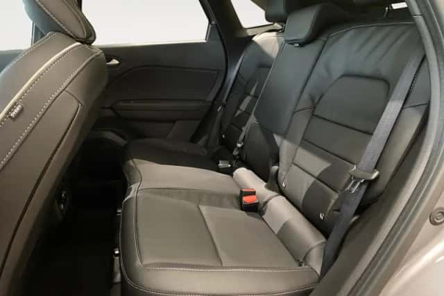 Mitsubishi Grandis (2026) thumbnail 10