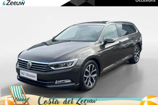 Volkswagen Passat (2018) thumbnail 1