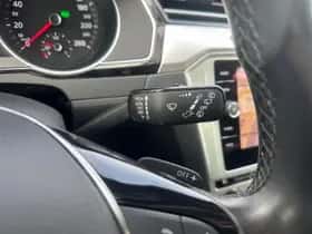 Volkswagen Passat (2018) thumbnail 23