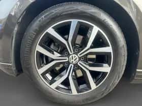 Volkswagen Passat (2018) thumbnail 10