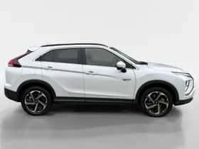 Mitsubishi Eclipse Cross (2021) thumbnail 4