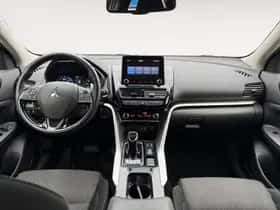 Mitsubishi Eclipse Cross (2021) thumbnail 8