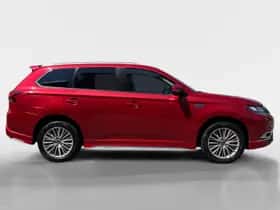 Mitsubishi Outlander (2020) thumbnail 11