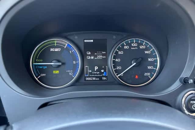 Mitsubishi Outlander (2020) thumbnail 20