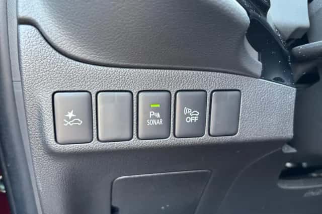 Mitsubishi Outlander (2020) thumbnail 26