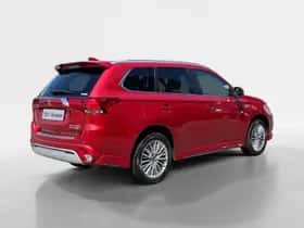 Mitsubishi Outlander (2020) thumbnail 9