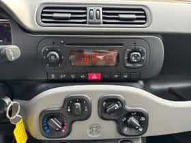 Fiat Panda (2015) thumbnail 21
