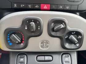 Fiat Panda (2015) thumbnail 24