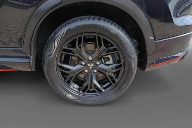 Mitsubishi Eclipse Cross (2023) thumbnail 5