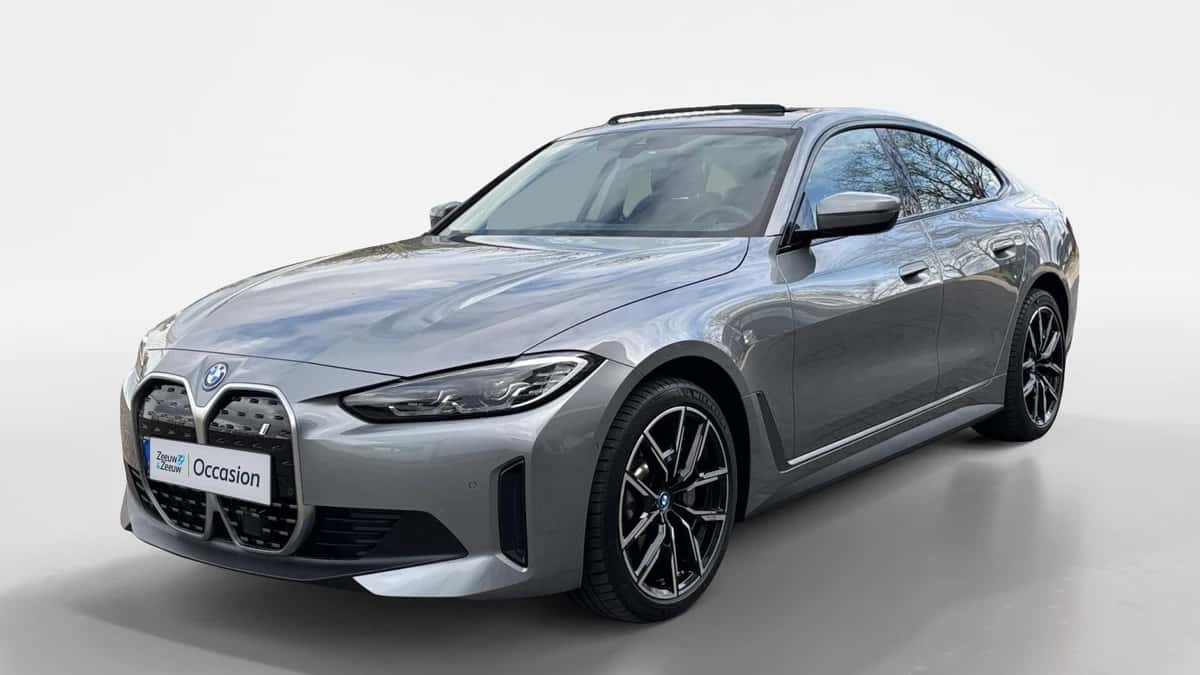 BMW i4 (2023) — foto 1