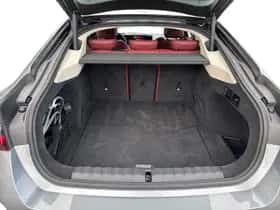 BMW i4 (2023) thumbnail 12