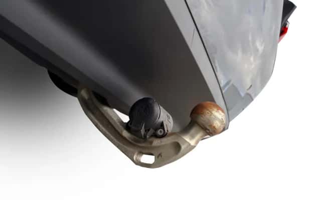 BMW i4 (2023) thumbnail 13