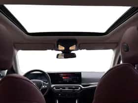 BMW i4 (2023) thumbnail 14