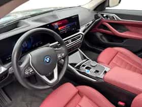 BMW i4 (2023) thumbnail 18