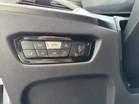 BMW i4 (2023) thumbnail 30