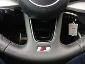 Audi Q2 (2022) thumbnail 13