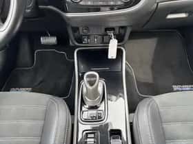 Mitsubishi Outlander (2019) thumbnail 13