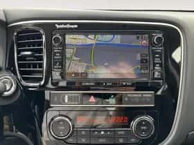 Mitsubishi Outlander (2019) thumbnail 22