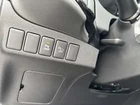 Mitsubishi Outlander (2019) thumbnail 25
