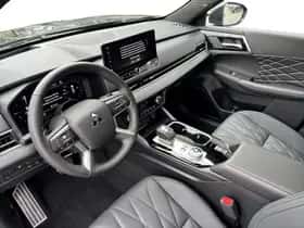 Mitsubishi Outlander (2026) thumbnail 17