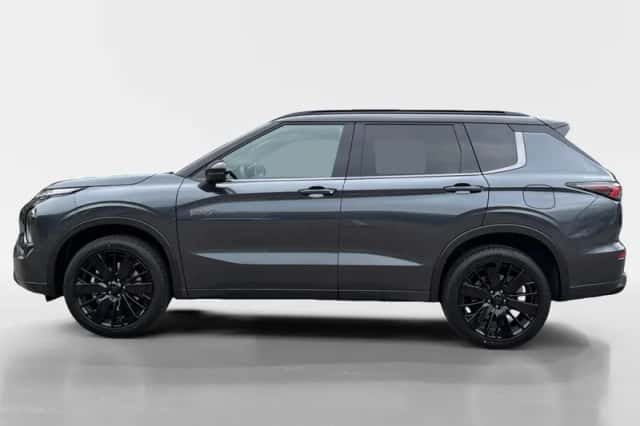 Mitsubishi Outlander (2026) thumbnail 4