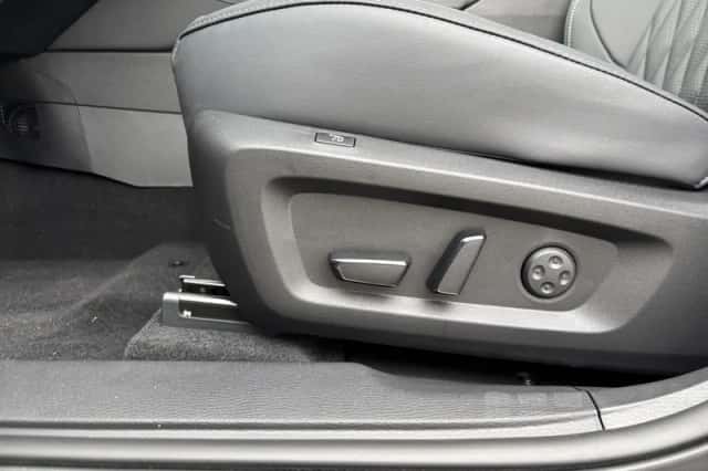 Mitsubishi Outlander (2026) thumbnail 34