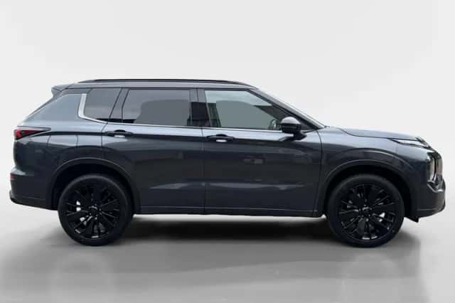 Mitsubishi Outlander (2026) thumbnail 5