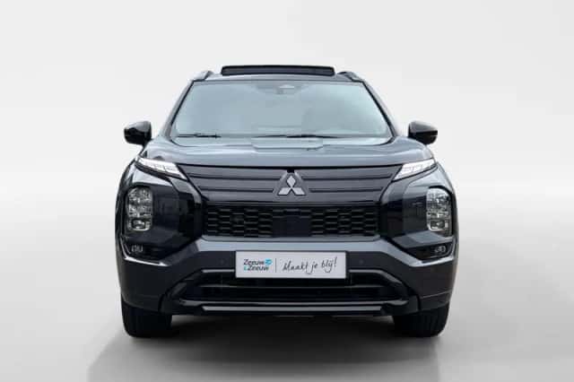 Mitsubishi Outlander (2026) thumbnail 8