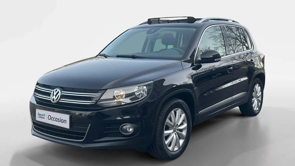 Volkswagen Tiguan (2015) — foto 1