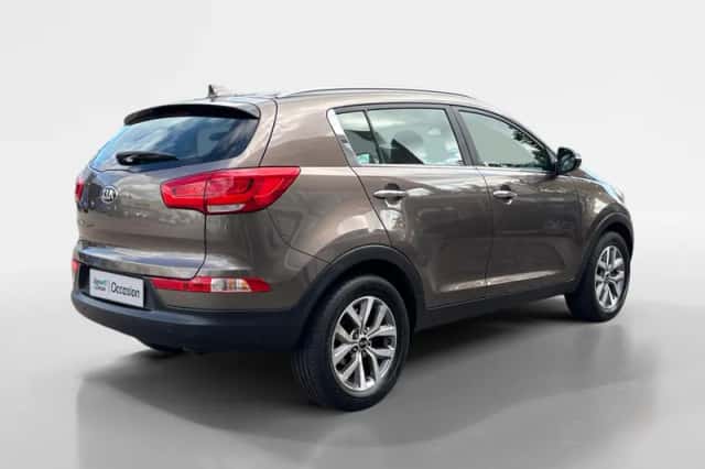 Kia Sportage (2015) thumbnail 5