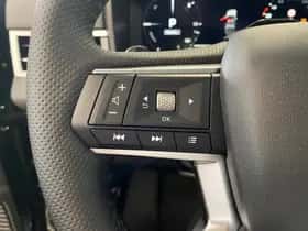 Mitsubishi Outlander (2026) thumbnail 15