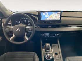 Mitsubishi Outlander (2026) thumbnail 9