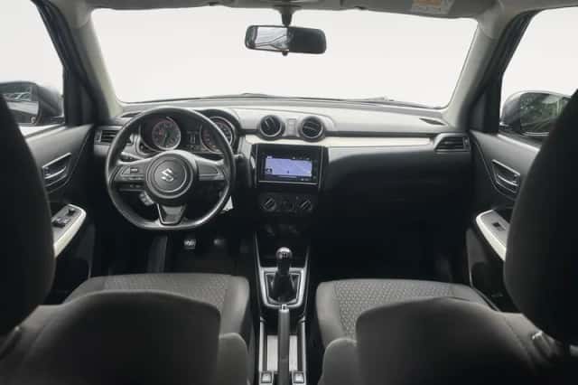 Suzuki Swift (2020) thumbnail 20
