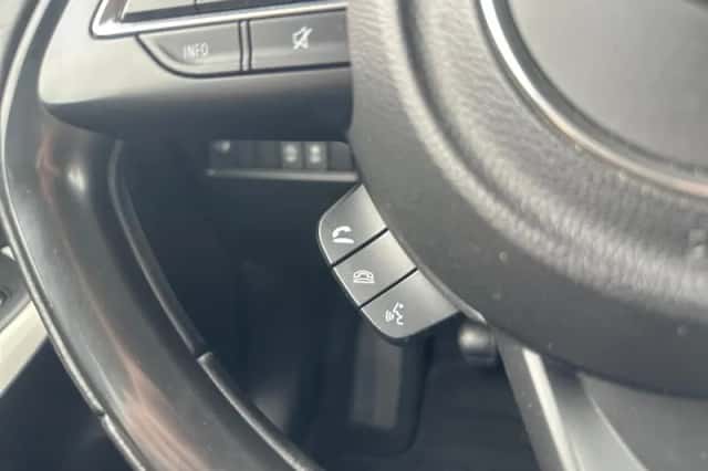 Suzuki Swift (2020) thumbnail 22
