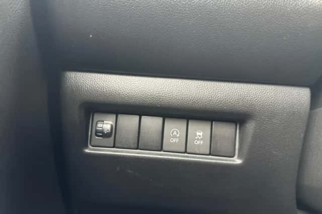 Suzuki Swift (2020) thumbnail 26