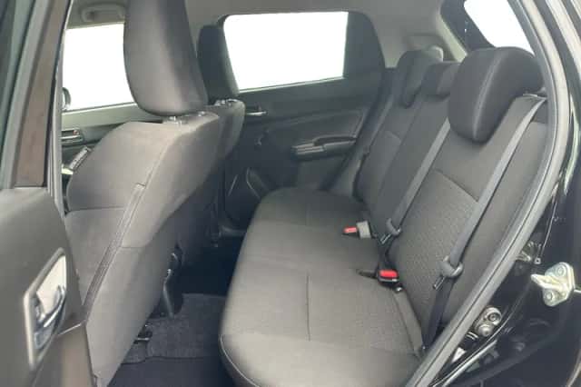 Suzuki Swift (2020) thumbnail 6