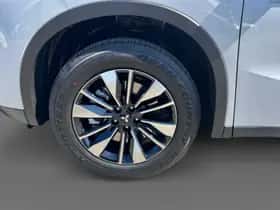 Mitsubishi Outlander (2026) thumbnail 5