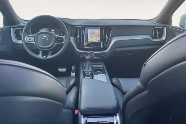 Volvo XC60 (2018) thumbnail 23
