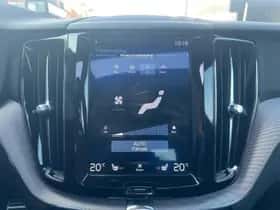 Volvo XC60 (2018) thumbnail 27